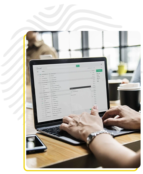 Experienced Email Writers Experienced Email Writers